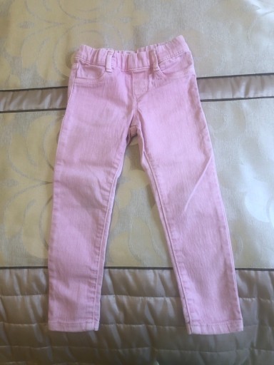 Zdjęcie oferty: Spodnie dla dziewczynki r.104