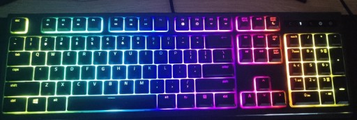 Zdjęcie oferty: Klawiatura gamingowa razer ornata chroma