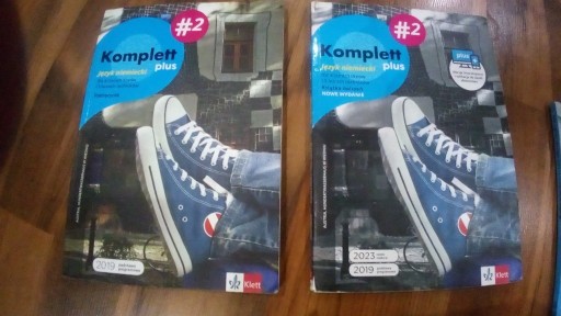 Zdjęcie oferty: Komplett plus 2 Podręcznik Praca zbiorowa + Komple