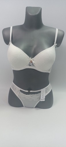 Zdjęcie oferty: Biustonosz push up C 80,85,90