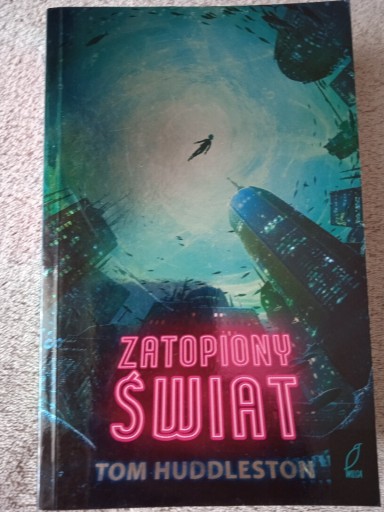 Zdjęcie oferty: Zatopiony świat - Huddleston