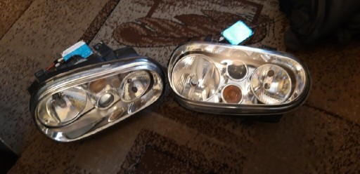 Zdjęcie oferty: Reflektory przednie vwolkswagen golf 4 firmy Valeo