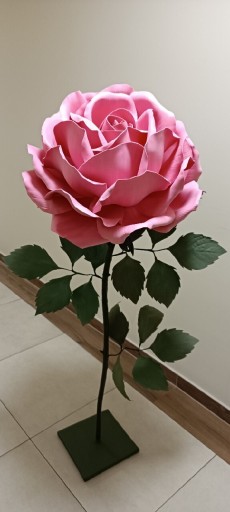 Zdjęcie oferty: Róza z pianki (foamiran)
