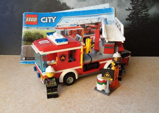 Zdjęcie oferty: Lego 60107 Wóz strażacki z drabiną z pudełkiem