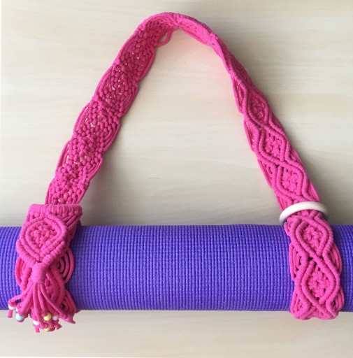 Zdjęcie oferty: Makrama pasek na matę do jogi, fitness Handmade