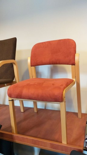 Zdjęcie oferty: krzesło drewniane ELVA 4L