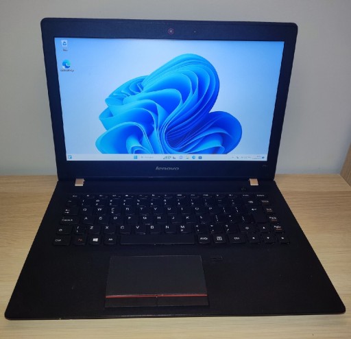 Zdjęcie oferty: Lenovo E31 i3 13,3" 8GB RAM/256GB SSD WIN 11