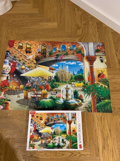 Zdjęcie oferty: Puzzle 2000 elementów