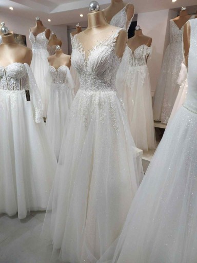 Zdjęcie oferty: Suknia ślubna z gorsetem L/M