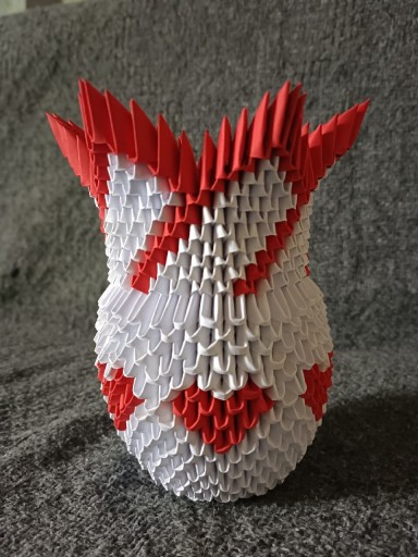 Zdjęcie oferty: Wazon w Serduszka Origami Modułowe 3D