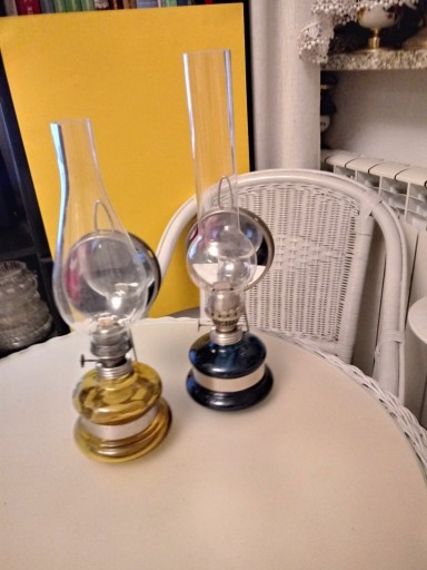 Zdjęcie oferty: Lampa naftowa z lusterkiem i bez (szkło,porcelana)