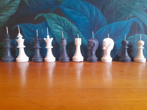 Zdjęcie oferty: Świeczki sojowe szachy idealny oryginalny prezent
