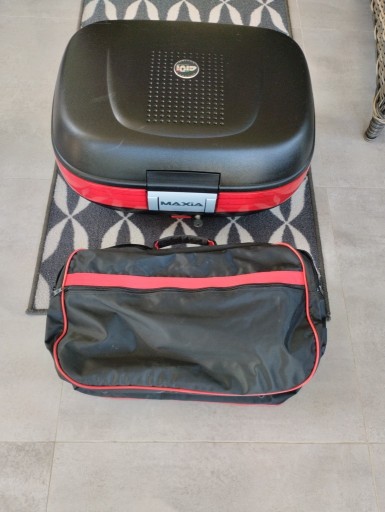 Zdjęcie oferty: GIVI Maxia E50 kufer centralny z torbą super stan