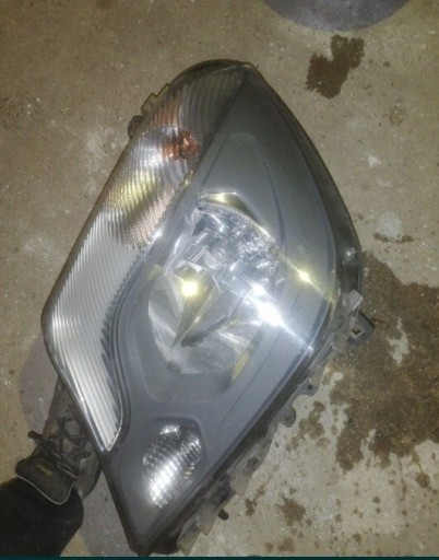 Zdjęcie oferty: Lampa lewa Mercedes Sprinter 906 