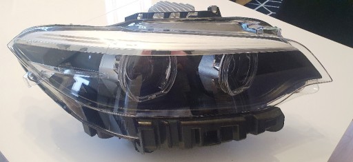 Zdjęcie oferty: Lampa prawa BMW F22, F23, full LED