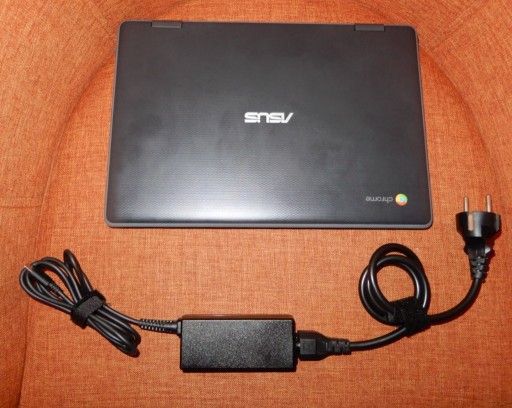 Zdjęcie oferty: Asus Chromebook C204M, do szkoły