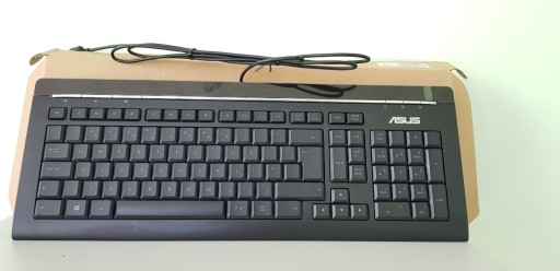 Zdjęcie oferty: Klawiatura przewodowa  przewód USB ASUS KB 34 211