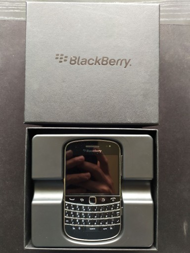 Zdjęcie oferty: BlackBerry Bold 9900 Bardzo Ładny