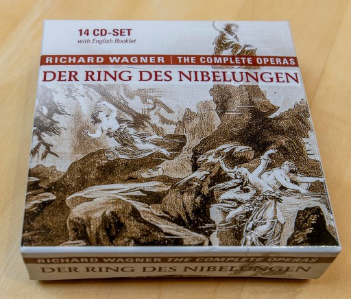 Zdjęcie oferty: Der Ring des Nibelungen cztery opery Wagnera 