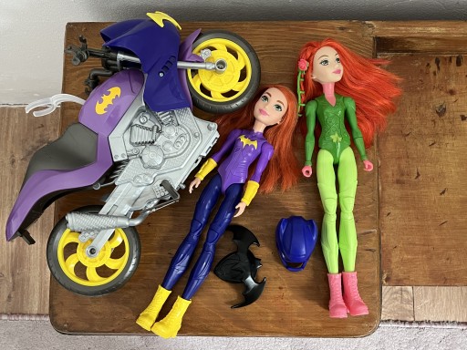 Zdjęcie oferty: DC Super Hero Girls Batgirl motor Ivy Poison