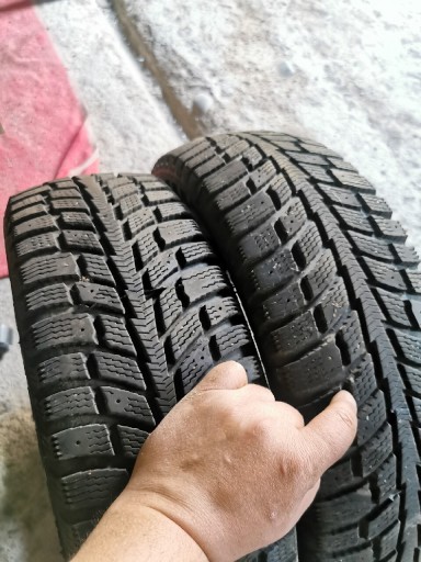 Zdjęcie oferty: Opony 175/65/r14 82T  jak nowe! 