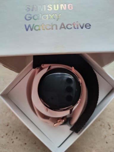 Zdjęcie oferty: Samsung Galaxy Watch Active