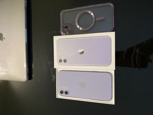 Zdjęcie oferty: iPhone 11 128 GB Purple Stan idealny