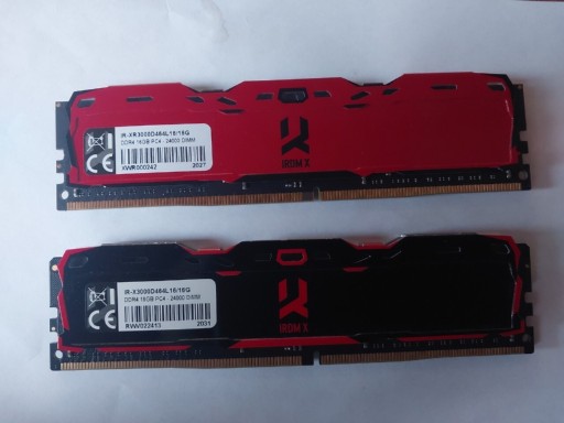 Zdjęcie oferty: Pamięć ram IRDM X DDR4 32GB (2x16GB) 3000