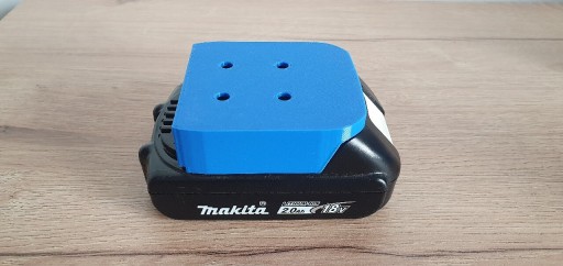 Zdjęcie oferty: Uchwyt baterii Makita 18V