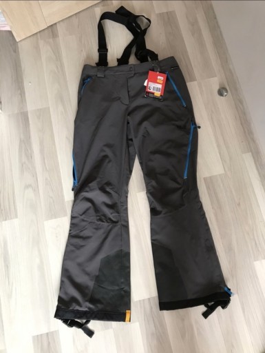 Zdjęcie oferty: Spodnie narciarskie Jack Wolfskin XL/42