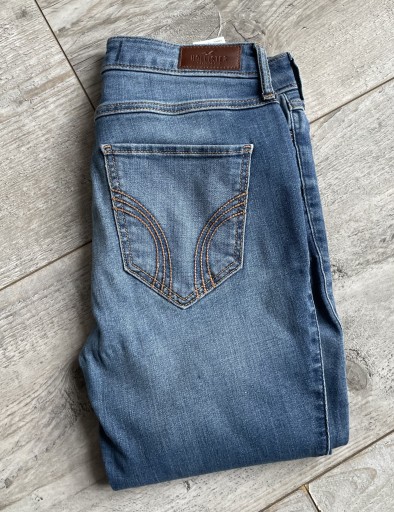 Zdjęcie oferty: Hollister piękne damskie spodnie wys.stan 26/28 M