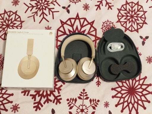 Zdjęcie oferty: Okazja! Super słuchawki Huawei Freebuds Studio w kolorze złotym!!!