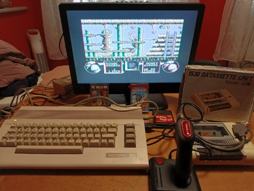 Zdjęcie oferty: Commodore 64 sprawny