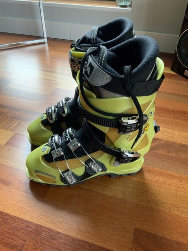 Zdjęcie oferty: Buty skiturowe Scarpa 28,5 (9 1/2)