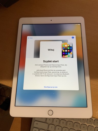 Zdjęcie oferty: Apple iPad A1822 MPGT2B/A 32GB