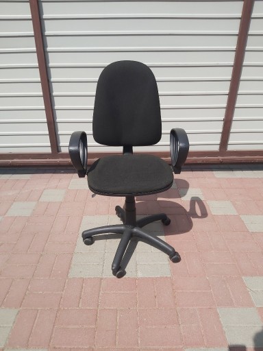 Zdjęcie oferty: krzesło obrotowe czarne