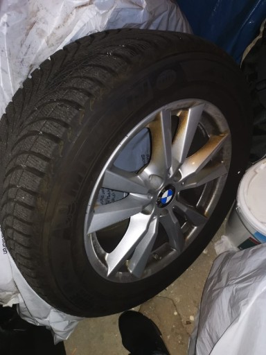 Zdjęcie oferty: Felgi z oponami zimowe BMW X5