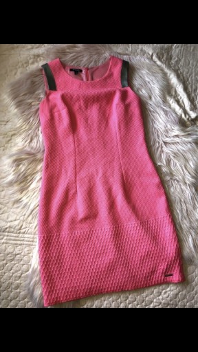 Zdjęcie oferty: Sukienka różowa ette lou elegancka wizytowa S M