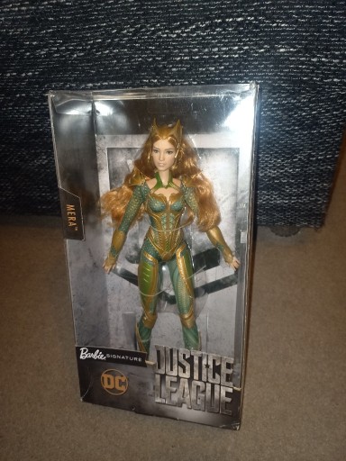 Zdjęcie oferty: Kolekcjonerska Barbie Mera Justice League NRFB 