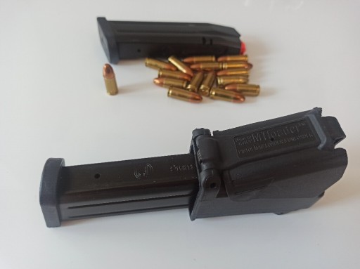 Zdjęcie oferty: Szybkoładowarka 9mm-45ACP