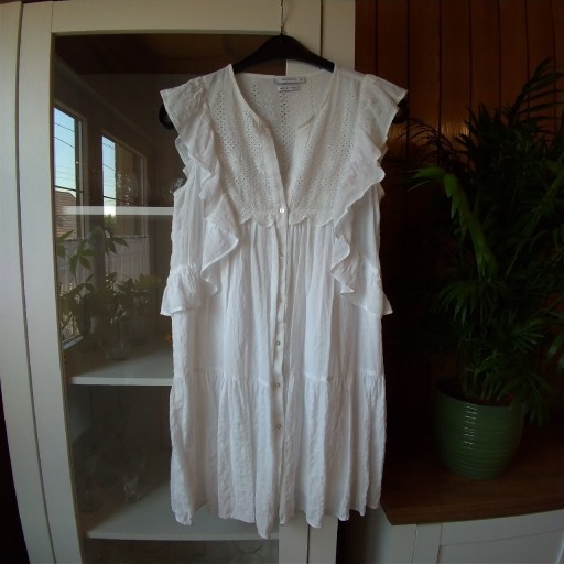Zdjęcie oferty: Sukienka na lato biała Reserved 