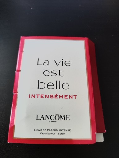 Zdjęcie oferty: Lancome - La Vie Est Belle Intensement 1,2ml