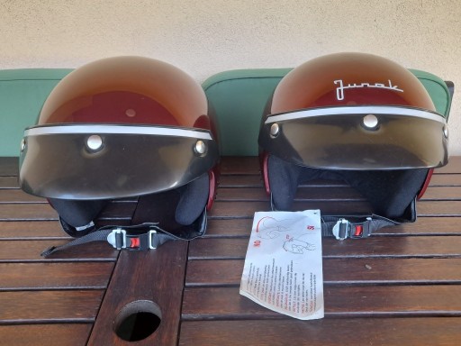 Zdjęcie oferty: 2 kaski motocyklowe, nowe, włoskie, retro