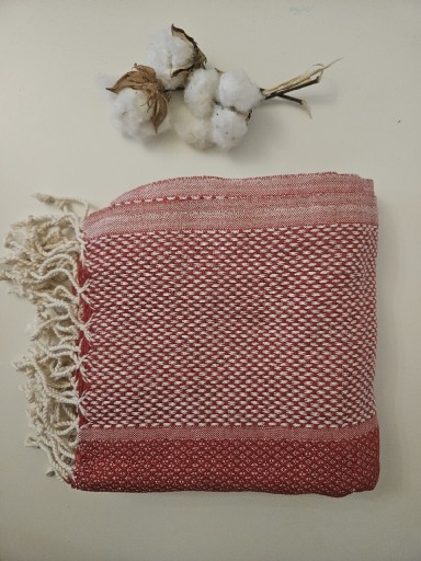 Zdjęcie oferty: Turecki ręcznik bawełniany Peshtemal 96x188 czerwony Mikołajki 