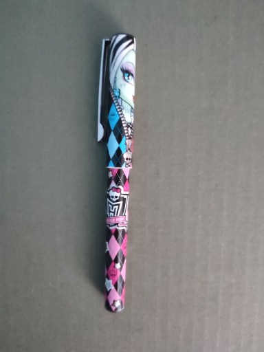 Zdjęcie oferty: Pióro Monster High Frankie Stein z logo