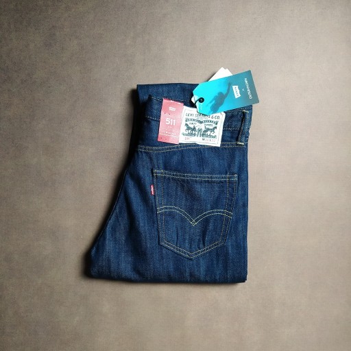 Zdjęcie oferty: Spodnie Levi's 511 Slim OuterKnown Roz. 30x32