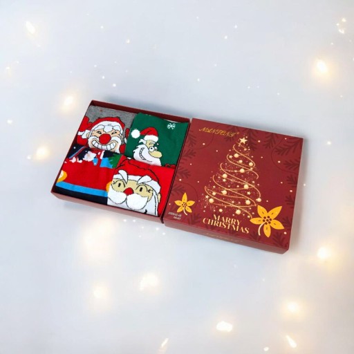 Zdjęcie oferty: 4-pak świątecznych skarpet męskich, zestaw prezentowy 40-46