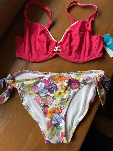 Zdjęcie oferty: Chantelle bikini fuksja kwiaty 75E 34DD M 38 40