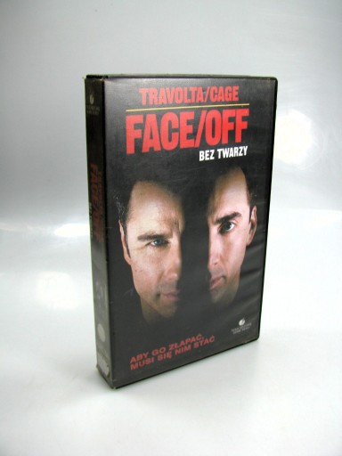 Zdjęcie oferty: BEZ TWARZY -FILM/kaseta video VHS N.CAGE