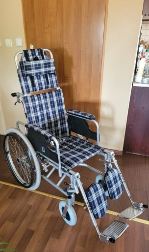 Zdjęcie oferty: wózek inwalidzki stabilizujący plecy głowę Timago